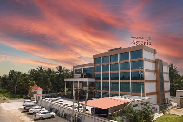 Omnitel The Grand Astoria