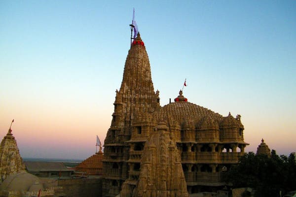 Shree Dwarkadhish Temple